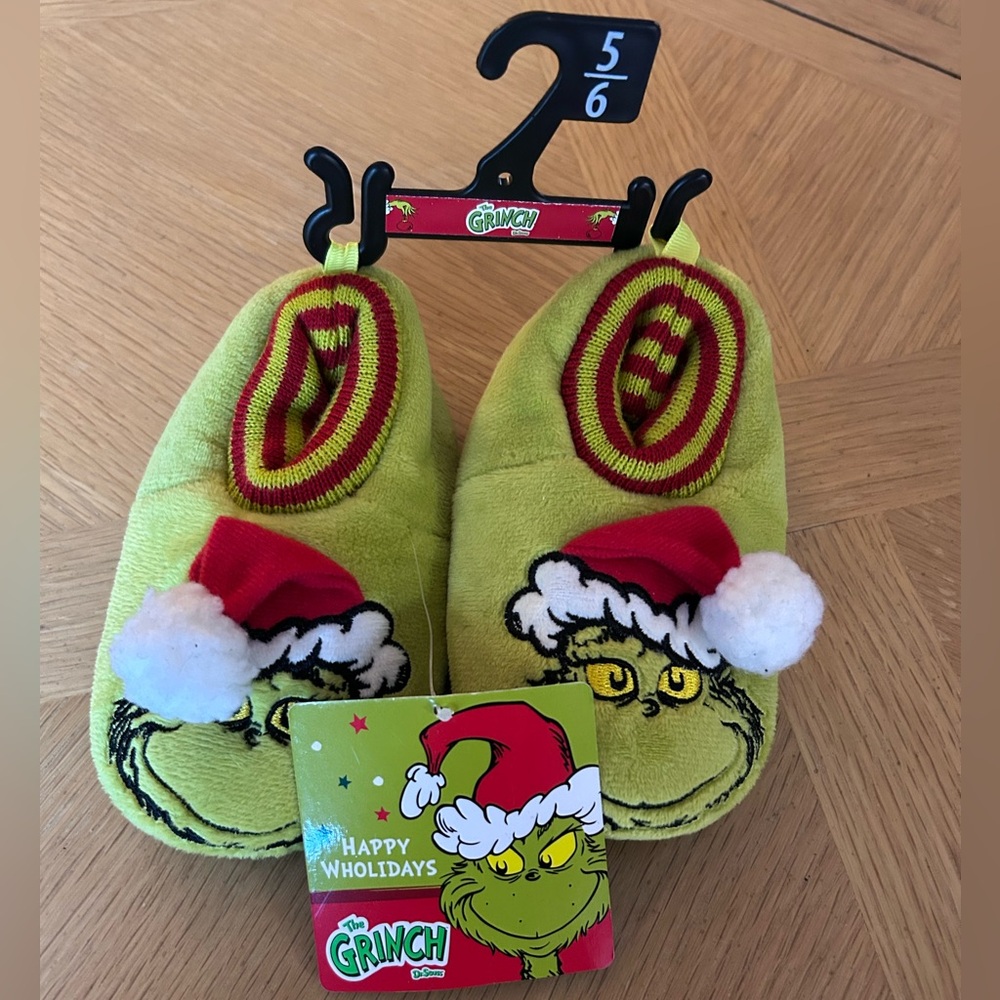 NWT Dr Seuss The Grinch Slippers Christmas toddler 5/6‎ house shoes